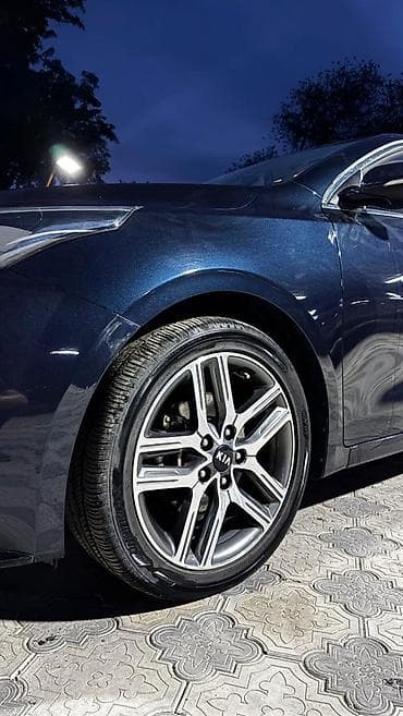 льва: Kia K3: 2019 г., 1.6 л, Вариатор, Бензин, Седан — 3