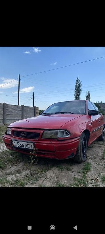 bruce 2r: Opel Astra: 1998 г., 1.6 л, Механика, Бензин, Седан — 1
