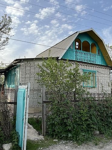 Продажа домов: Продаётся дача в с Байтик,СПК "Береке" Характеристики: • Площадь — 5