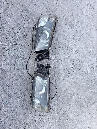 Комплект передних фар Subaru 2002 г., Б/у, Оригинал, Япония