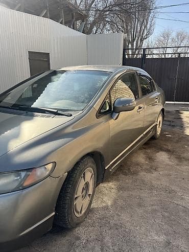 Honda Civic: 2007 г., 1.3 л, Вариатор, Бензин, Седан