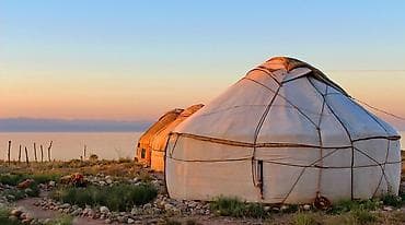 🏕️ Ысык-Көлдүн жээгинде боз үй ижарага берилет! 🌊 Табият койнунда эс — 1