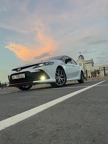 Toyota Camry: 2021 г., 2.5 л, Автомат, Бензин, Седан at lalafo.kg Toyota Camry: 2021 г., 2.5 л, Автомат, Бензин, Седан