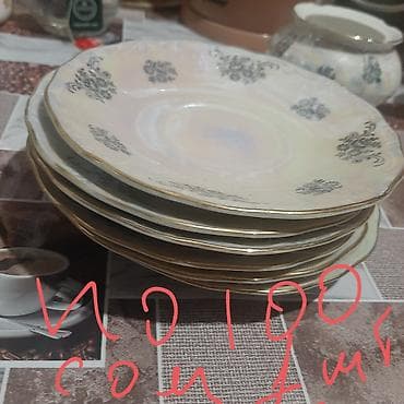 Посуда: Фарфоровая супница с крышкой и глубокими тарелками, перламутровая — 9