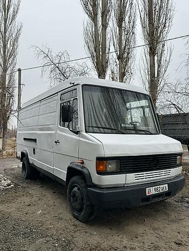 шина 195 70 15 с: Грузовик, Mercedes-Benz, Стандарт, 5 т — 1