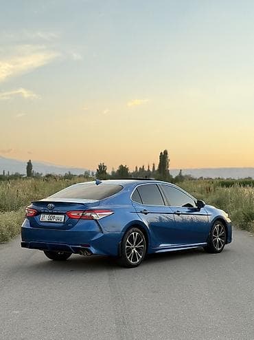 70: Toyota Camry: 2020 г., 2.5 л, Автомат, Бензин, Седан — 5