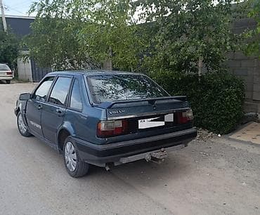 вольво 760: Volvo 440: 1990 г., 1.8 л, Механика, Бензин, Хэтчбэк — 1