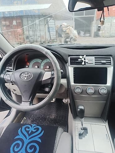 жукили: Toyota Camry: 2011 г., 2.5 л, Автомат, Бензин, Седан — 2