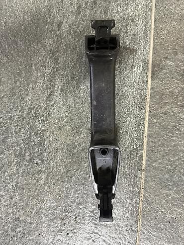 Автокосметика: Наружная дверная ручка Subaru Outback(левая/правая сторона — — 1