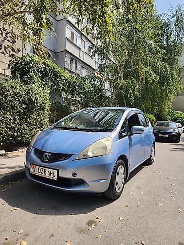 фит коробка: Honda Fit: 2008 г., 1.3 л, Вариатор, Бензин, Хэтчбэк — 2