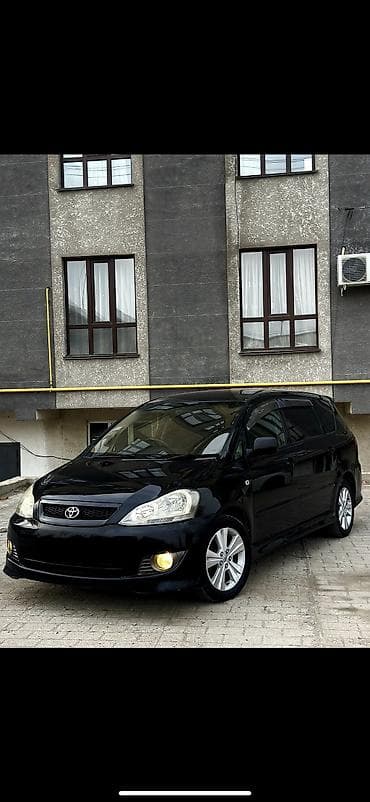 Toyota Ipsum: 2004 г., 2.4 л, Автомат, Бензин, Минивэн at lalafo.kg Toyota Ipsum: 2004 г., 2.4 л, Автомат, Бензин, Минивэн