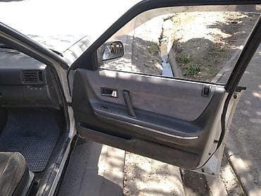 mazda cronos: Mazda Capella: 1994 г., 2.2 л, Механика, Бензин, Универсал — 8