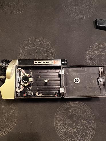 фонар ссср: Винтажная кинокамера Киев-16У, СССР, с 3 объективами и футляром — 5