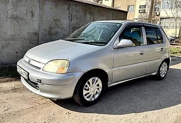 Продажа авто: Honda Logo: 2000 г., 1.3 л, Вариатор, Бензин, Хэтчбэк — 2