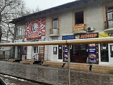 для фаст фуда: Часть магазина, В жилом доме, 55 м² Действующий, Без оборудования, С ремонтом, Вода, Канализация, Электричество, Отдельный вход, 1 линия — 4