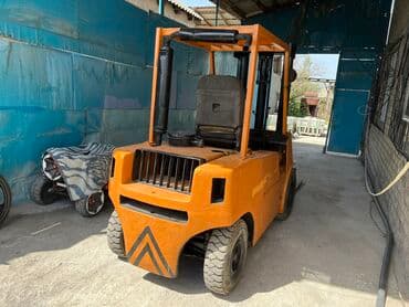 покрышка на погрузчик цена: Погрузчик, 1993 г., Колесный, Вилочный — 8