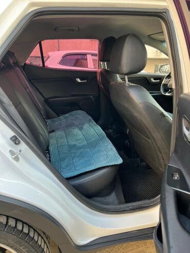 електро скутеры: Kia Stonic: 2018 г., 1.6 л, Робот, Дизель, Хэтчбэк — 5