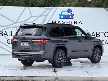 mazda 3: Toyota Sequoia: 2023 г., 3.5 л, Автомат, Гибрид, Внедорожник — 4