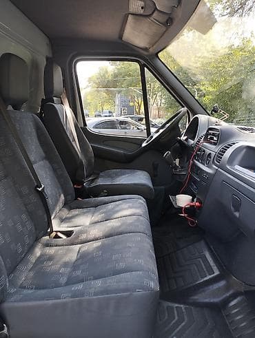 vw t4: Mercedes-Benz Спринтер: 2005 г., 2.2 л, Механика, Дизель, Фургон — 4