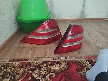 merc: От Мерседес 220 кузов Задние фонари (левый и правый) комплект - Тип — 2