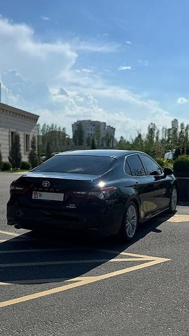тайота кровен: Toyota Camry: 2018 г., 2.5 л, Вариатор, Гибрид, Седан — 6