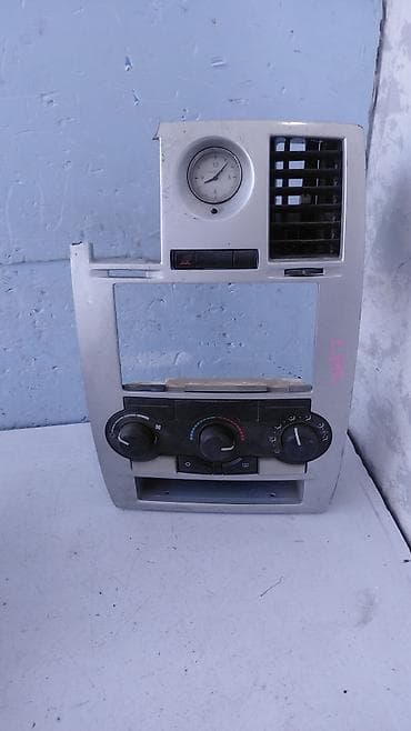 продаю консоль: Блок климат контроля Lexus 2001 г., Б/у, Оригинал, Япония — 1
