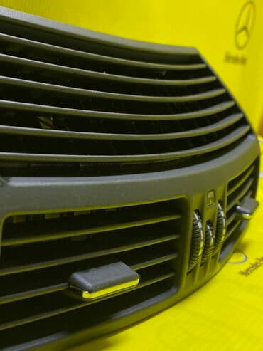 вентилятор на спринтер: Дефлектор воздуховода Mercedes-Benz Оригинал, Япония — 3