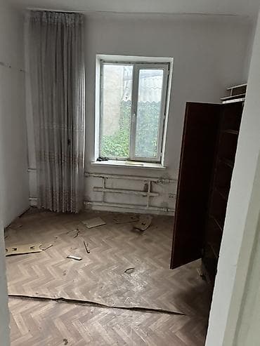 Дома: Продаётся кирпичный дом с внутренним двором и виноградной аркой.дом из — 6