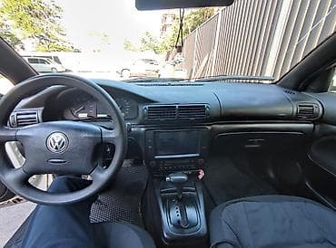Volkswagen Passat: 1997 г., 1.6 л, Автомат, Бензин, Седан — 4