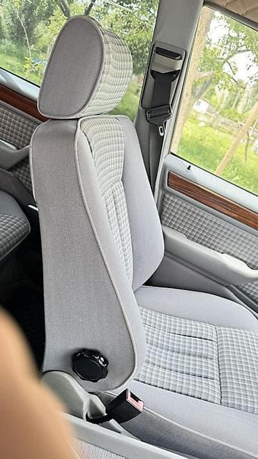 операционные системы электронный ключ: Mercedes-Benz W124 — интерьер и салон ЦЕНТИЛЯМ❕❗️ - ланджероны, стойка — 2