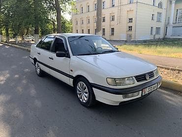 Продажа авто: Volkswagen Passat: 1993 г., 1.8 л, Механика, Бензин, Седан — 1
