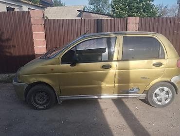 Продажа авто: Daewoo Matiz: 2004 г., Механика, Бензин, Хэтчбэк — 4