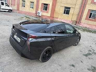 Унаа сатуу: Toyota Prius: 2018 г., 1.8 л, Гибрид, Хетчбек — 7