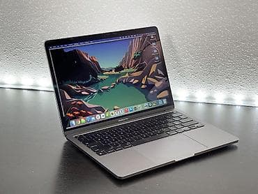 Apple MacBook Pro 13" (серия с Touch Bar), цвет Space Gray