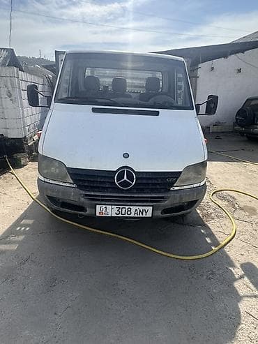 Жүк ташуучу унаа, Mercedes-Benz, Стандарт, 3 т, Колдонулган — 1