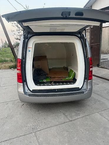 Hyundai Starex: 2018 г., 2.5 л, Автомат, Дизель