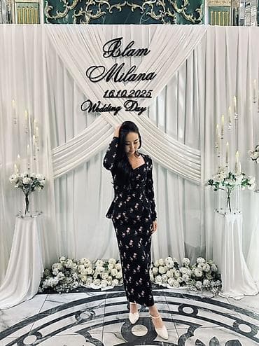 Көйнөктөр: Платье женское нарядное в цветочный принт - Цвет: черный с мелкими — 2