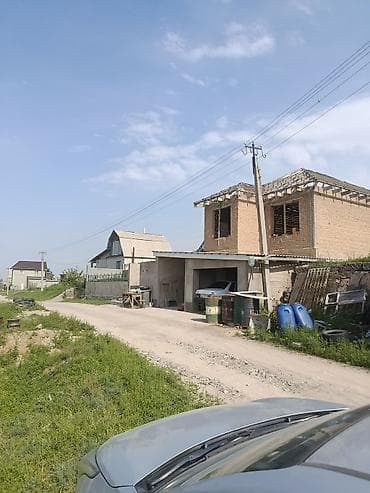 Продаётся недостроенный дом с участком. Описание объекта: - — 7