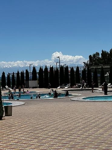 СДАЮТСЯ УЮТНЫЕ НОМЕРА в ЦО «Евразия» в с. Кара-Ой в 100м от пляжа 🏖️ с — 6