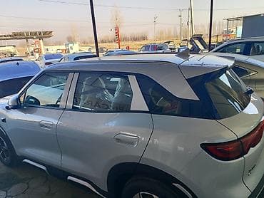 ford expedition: BYD Yuan Up: 2025 г., Автомат, Электромобиль, Кроссовер — 3