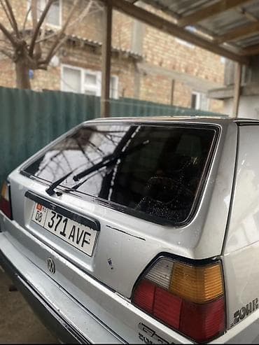 двер гольф 2: Volkswagen Golf: 1989 г., 1.3 л, Механика, Бензин, Хэтчбэк — 1
