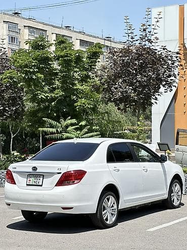 bad e5: BYD E5: 2019 г., 0.1 л, Автомат, Электромобиль, Седан — 8