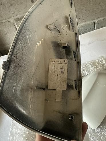 продаю х5: Крышки зеркал бокового вида (пара), окраска перламутровый белый. BMW — 3