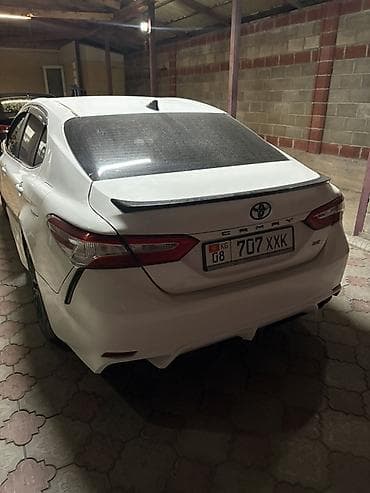 Toyota Camry: 2020 г., 2.5 л, Автомат, Бензин, Седан — 3
