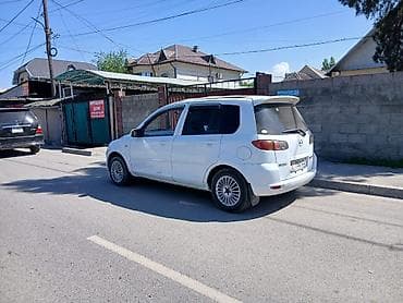 lexus 370: Mazda Verisa: 2004 г., 1.3 л, Автомат, Бензин, Хэтчбэк — 3