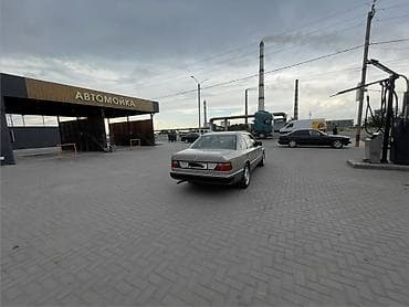 Mercedes-Benz W124: 1990 г., 2.3 л, Механика, Бензин, Седан