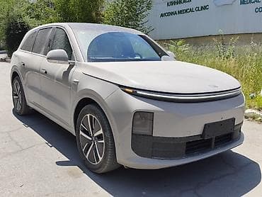 jac refine l6 max: Lixiang L6: 2025 г., 1.5 л, Автомат, Гибрид, Кроссовер — 3