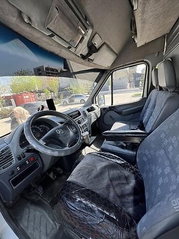 м бампер на е60: Mercedes-Benz Спринтер: 2003 г., 2.2 л, Ручные, Дизель, Фургон — 8