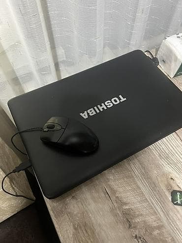 Ноутбук Toshiba Satellite Меняю на планшет - Экран матрица с