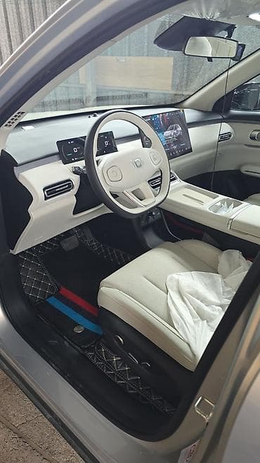 byd e2 2023: Changan Qiyuan Q05: 2026 г., Автомат, Электромобиль, Кроссовер — 2